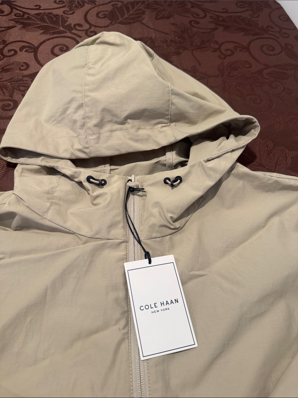 Cole Haan Packable Hooded Jacket. Size XXL - Picture 9 of 16